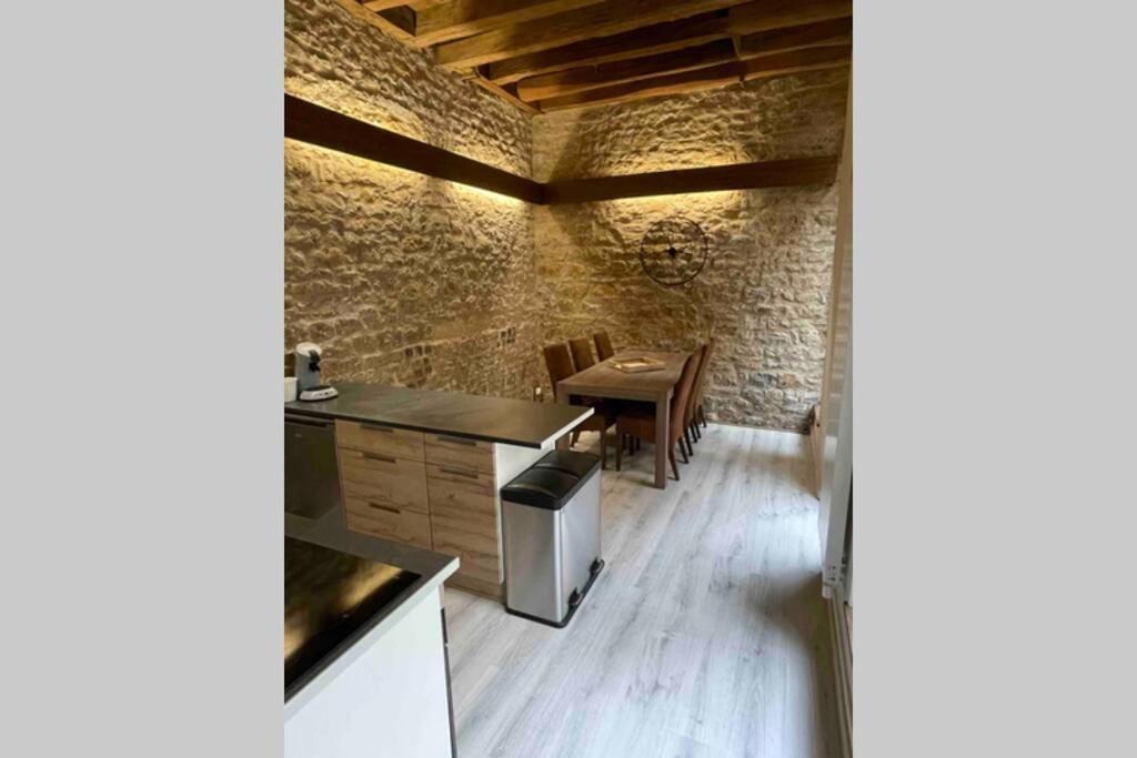 « Au 33 » Charleville-Mezieres Exterior photo